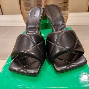 Versace, Gucci, Alexander McQueen, Prada, Givenchy, etc.